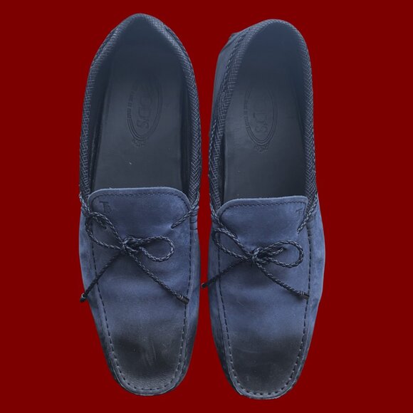 Luxe Italian Navy Suede Driving Loafers by TOD'S | Size 13.5 - Picture 5 of 9